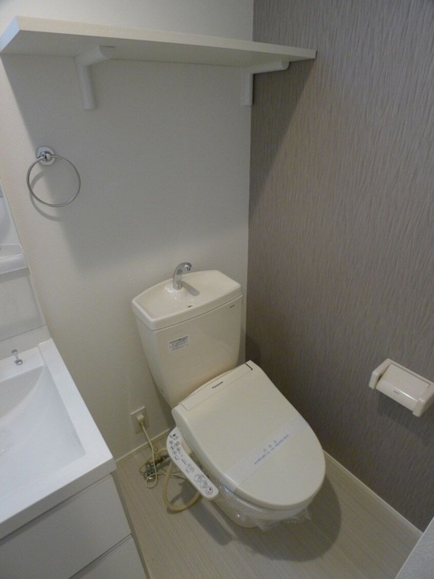 トイレ ハ－モニ－テラス綾瀬Ⅲ