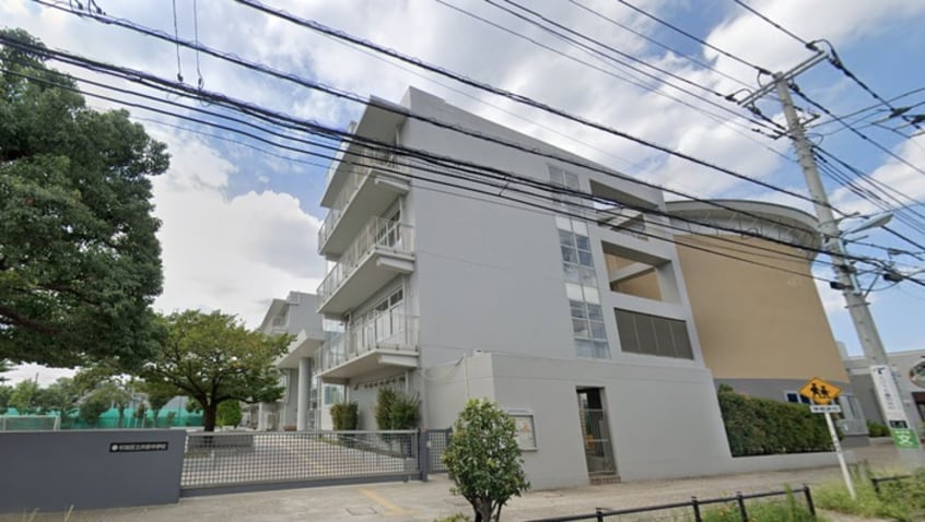 杉並区立井荻中学校(中学校/中等教育学校)まで490m グリーンパレス柿木