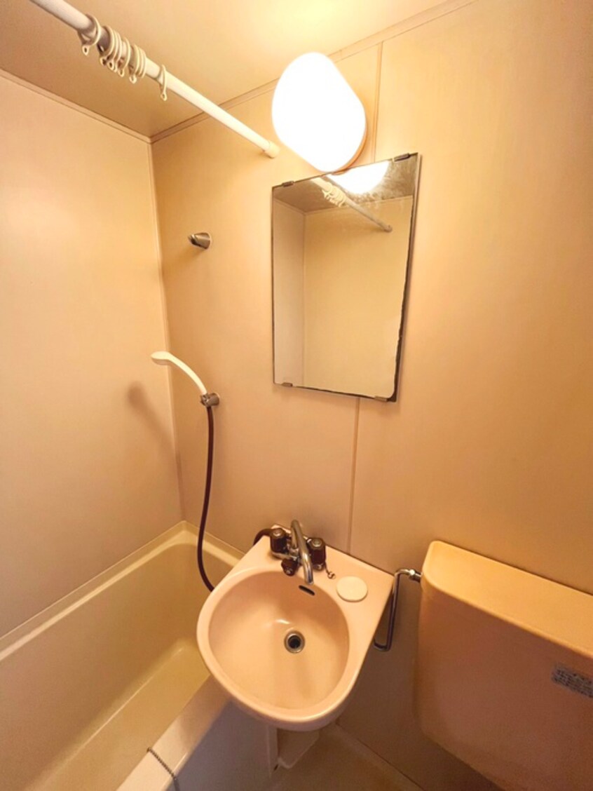 バス／シャワールーム等 ｸｩｲﾝﾃｯﾄ