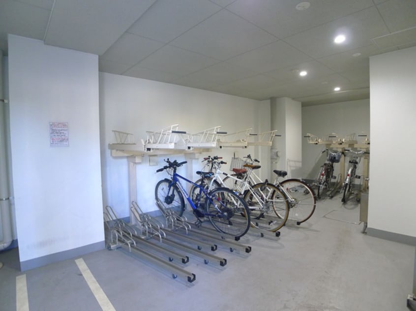 駐輪場 リヴシティ堀切菖蒲園(401)