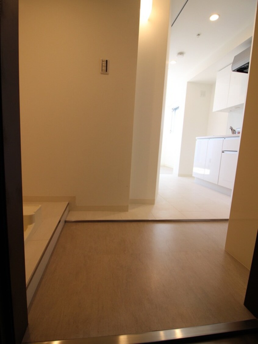 玄関 プラウドフラット浅草雷門