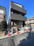 サンアリッサ東川口の外観
