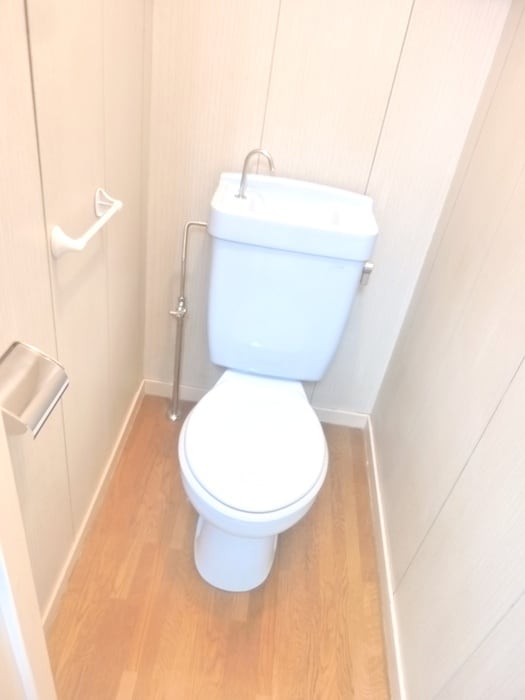 トイレ メゾンド－ル佐藤