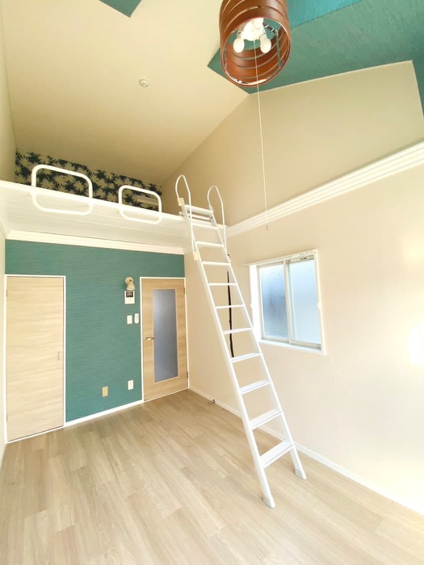 居室 レオパレス杉田第３