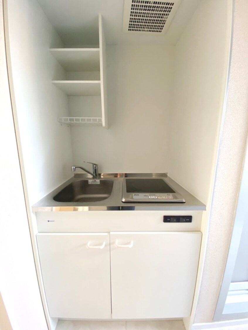 キッチン レオパレス杉田第３