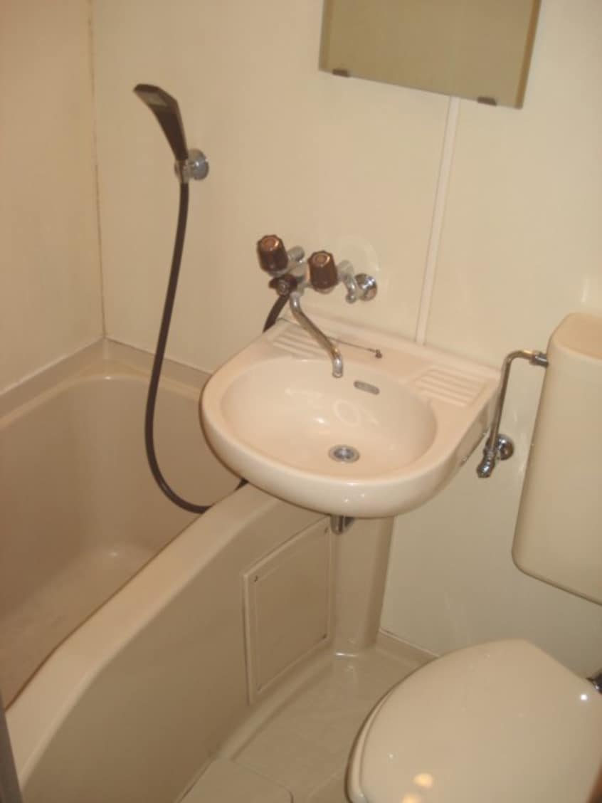 バス／シャワールーム等 サンパレス西富