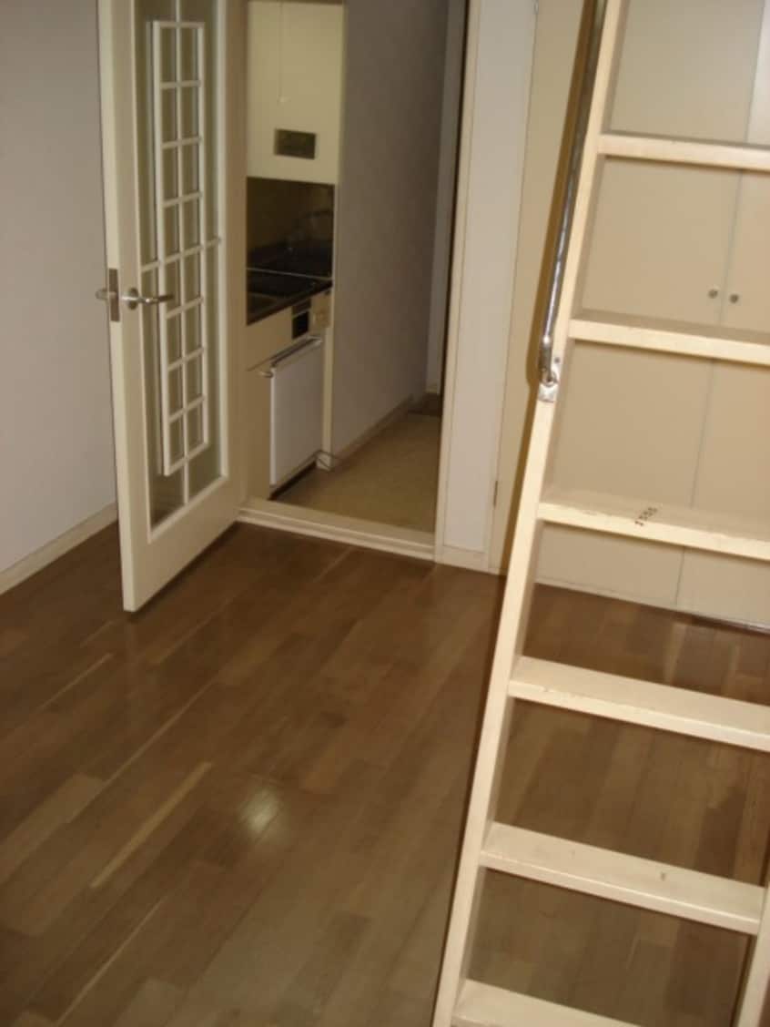 居室 サンパレス西富