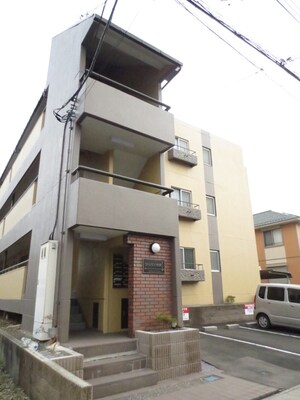 リベリテ中央