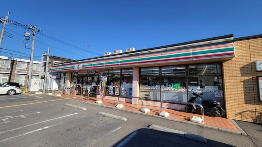 セブンイレブン(コンビニ)まで168m エルシーク上尾