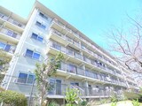 稲毛ﾌｧﾐｰﾙﾊｲﾂ16号棟(105)
