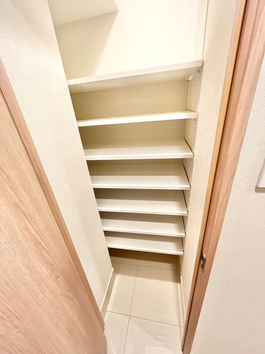 靴箱 市谷台町坂フロント