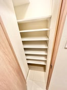 靴箱 市谷台町坂フロント