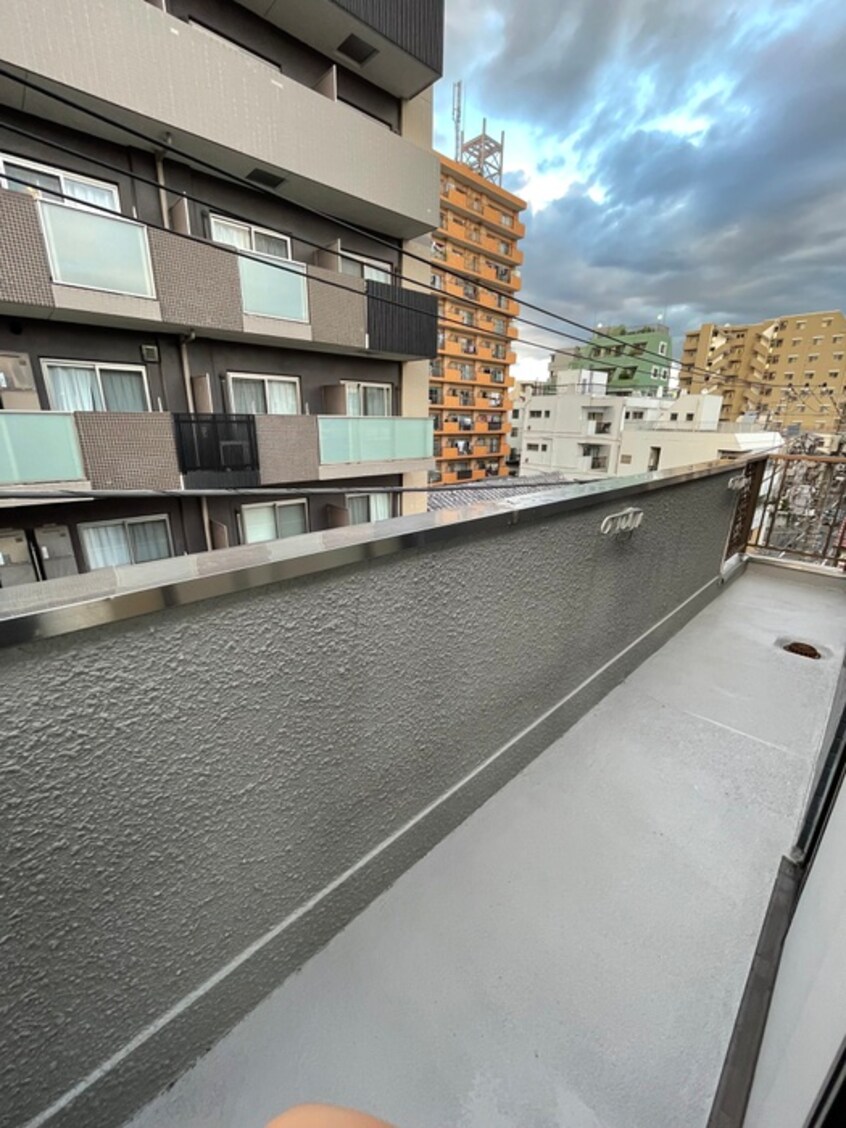 ベランダ・バルコニー パ－ルシャト－(3階･4階)