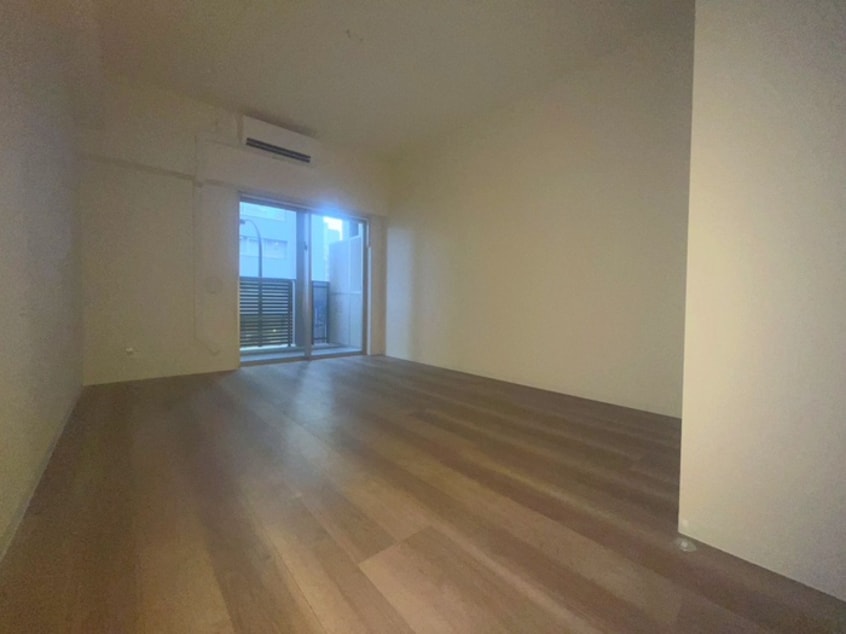 居室 CONSTELLATION