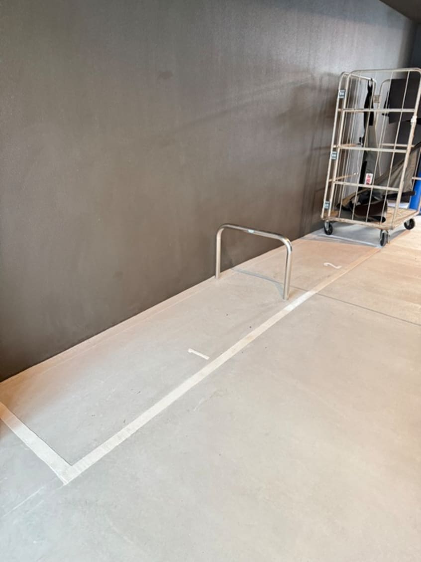 バイク置き場 CONSTELLATION