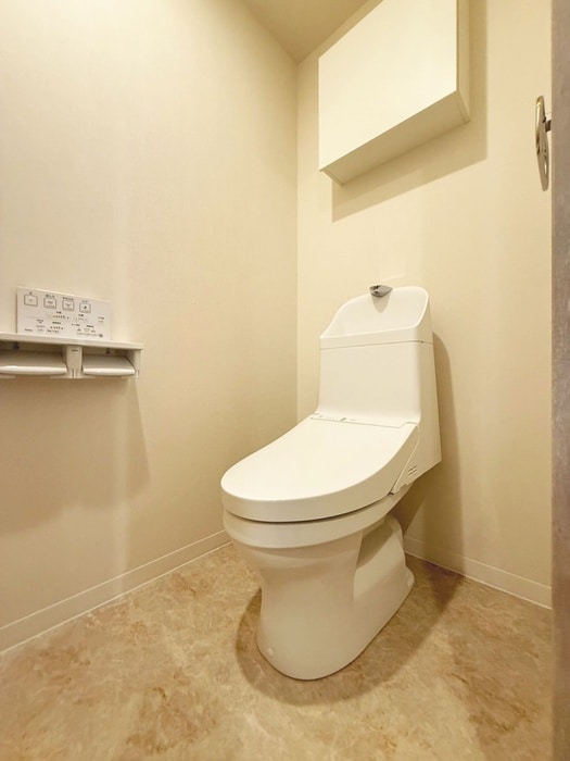 トイレ CONSTELLATION