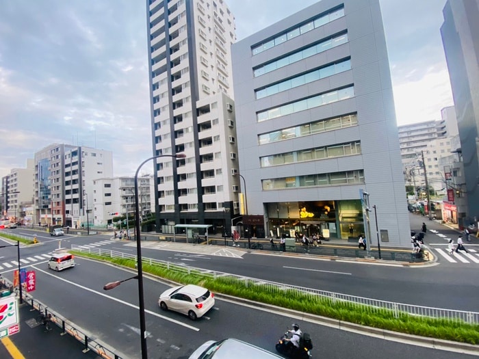 室内からの展望 CONSTELLATION