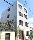 ｳｪﾙｽｸｴｱｲｽﾞﾑ中野坂上の外観