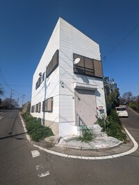 上尾市畔吉住居付店舗