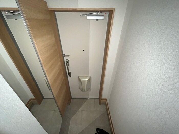 玄関 アムールＱＷＡ