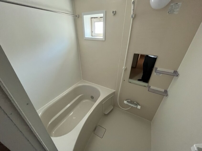 バス／シャワールーム等 アムールＱＷＡ