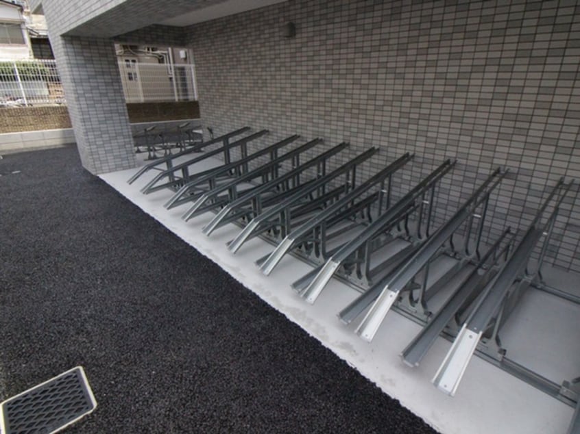 駐輪場 Primal Nakano