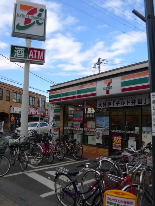 セブンイレブン(コンビニ)まで594m ＲＩＺＥＳＴ北越谷