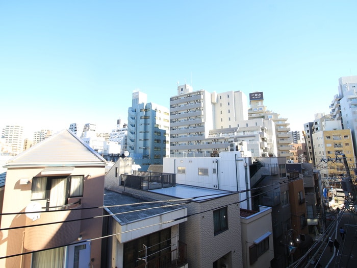 室内からの展望 串田ビル（４０２）