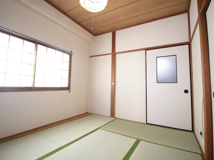 居室 串田ビル（４０２）
