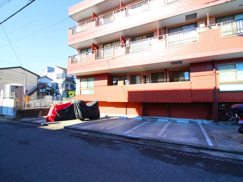 駐車場 グランメゾン新羽