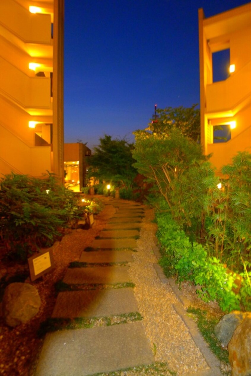 周辺環境 ＩＮＳＵＲＡＮＣＥＢＬＤＧ．Ⅷ