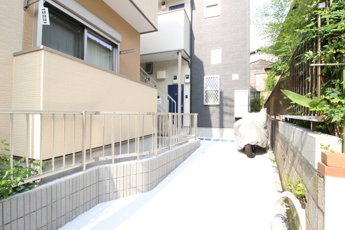 エントランス部分 スクウェア二俣川