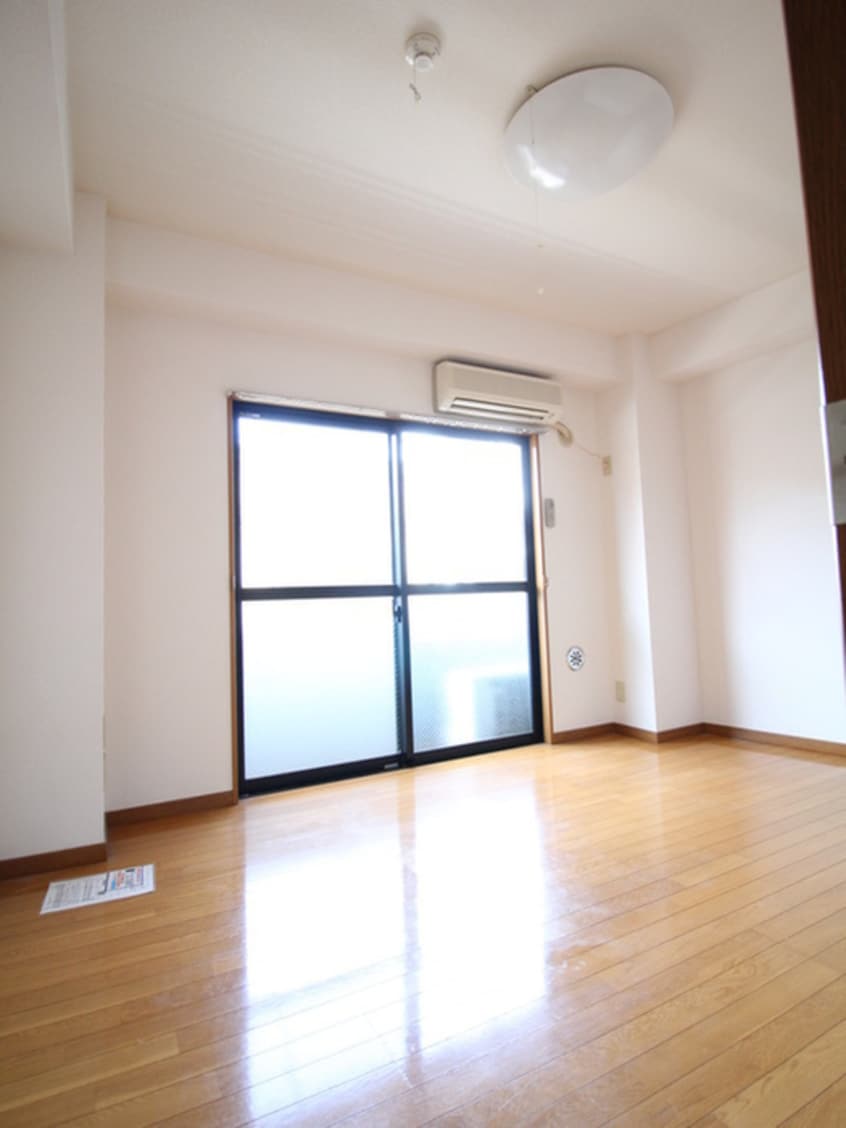 居室 セントラルパレス