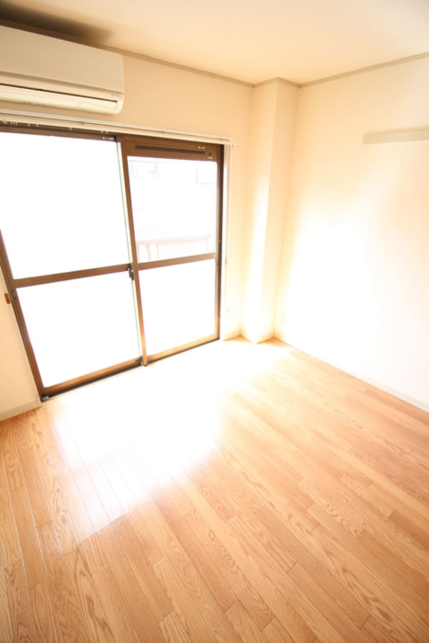 居室 ドゥエル甲斐