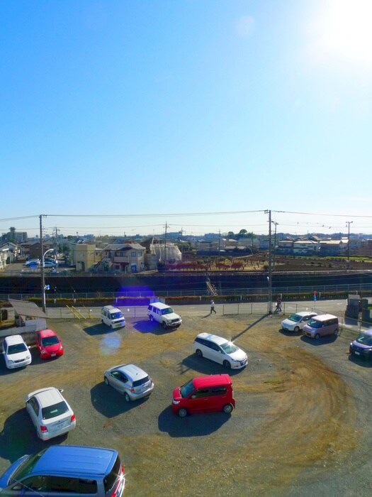 室内からの展望 秋津ト－マ・ビル