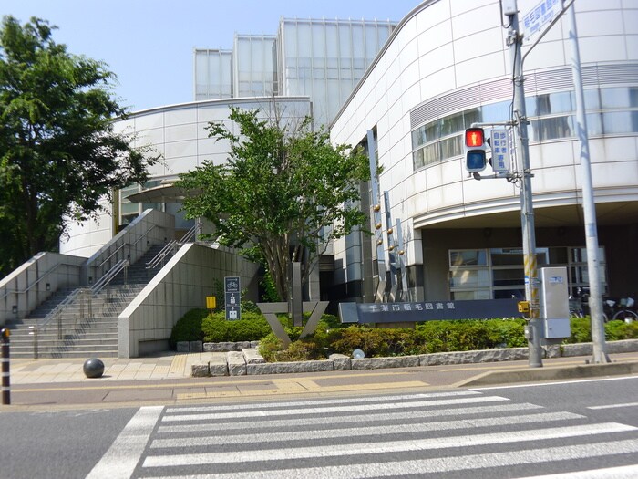 稲毛図書館(図書館)まで1290m グランドウィンズⅢ