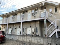 シャトウ河辺