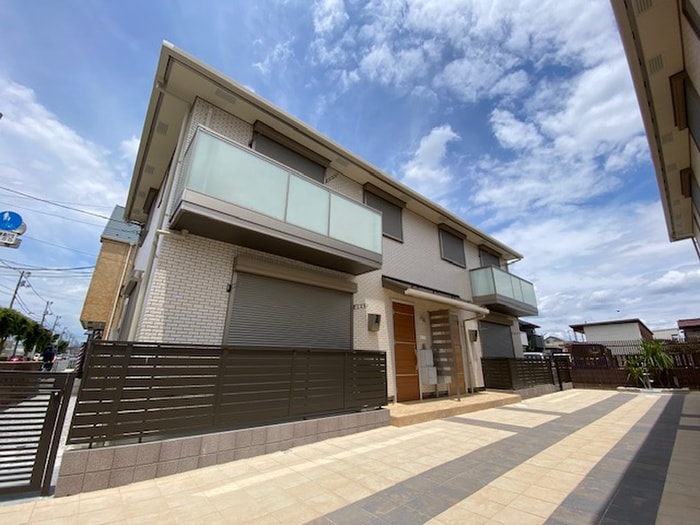 エントランス部分 Alto　Terrace　A