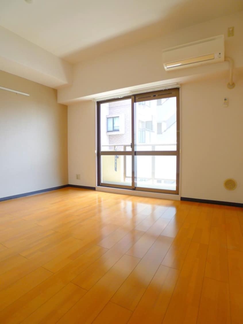 室内からの展望 南浦和パインマンション