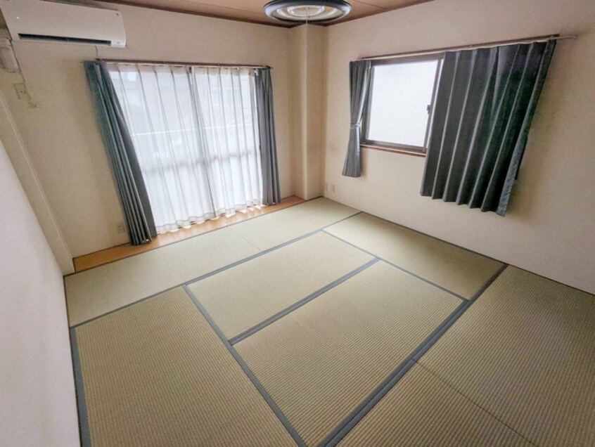 居室 コーエントウキョウ
