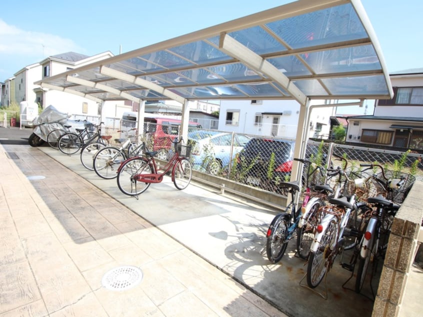 駐輪場 フロ－ラルガ－デン