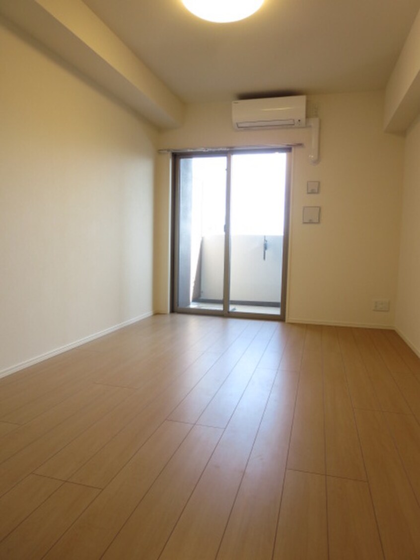 居室 コンフォリア大島