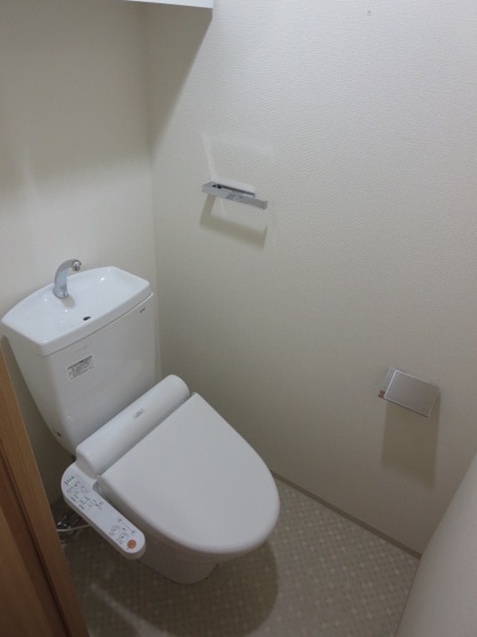 トイレ コンフォリア大島