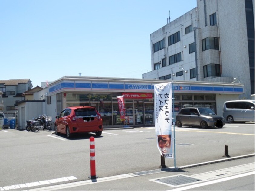 ローソン(その他飲食（ファミレスなど）)まで400m メゾンボヌール