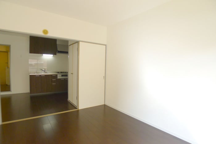 室内からの展望 ロイヤルプラザ高砂（107）