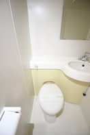 トイレ 三越東中野マンション(１－１２)