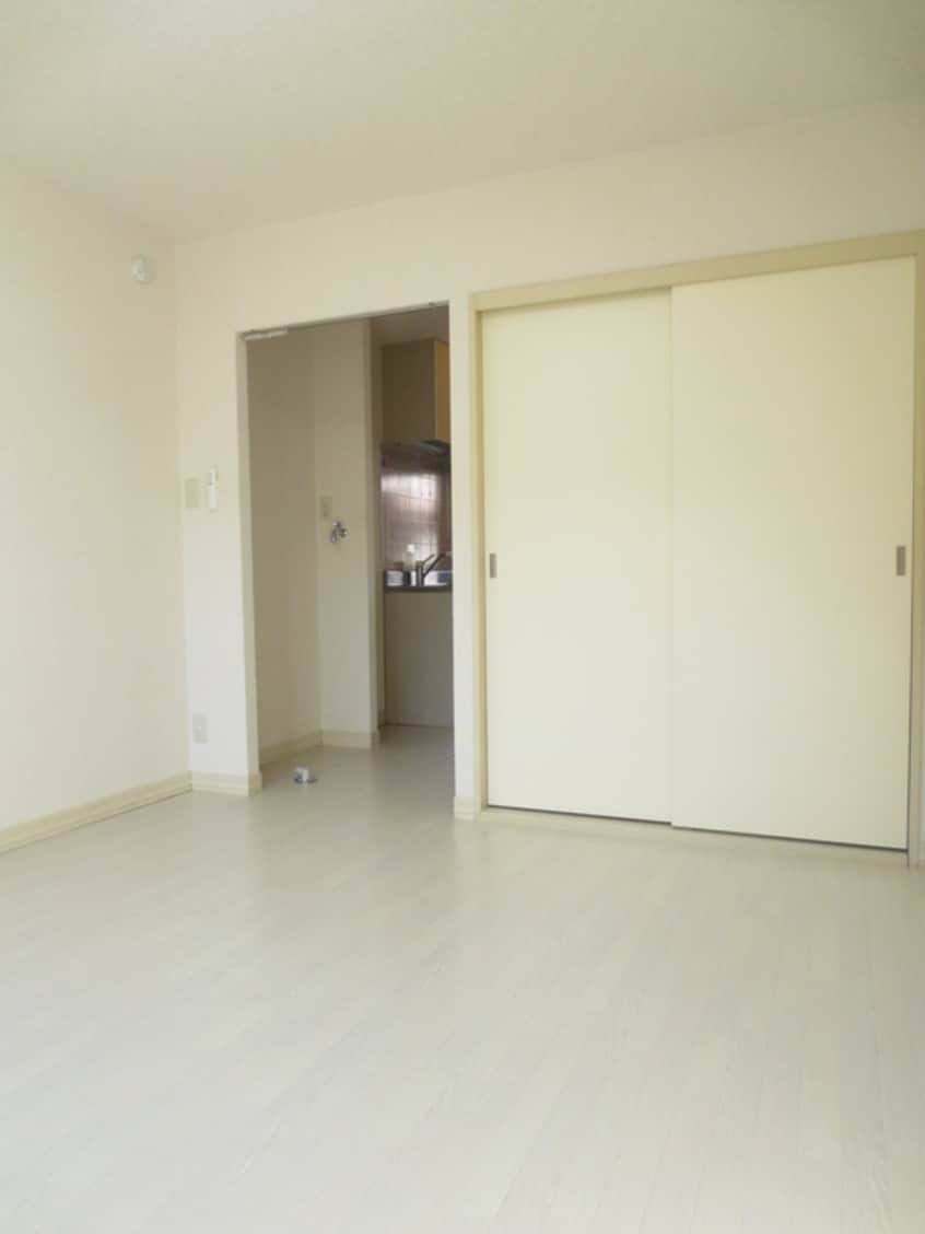 居室 ベルメゾンカスヤ