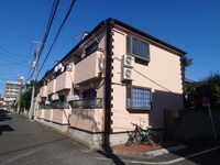 クレストヒルズ