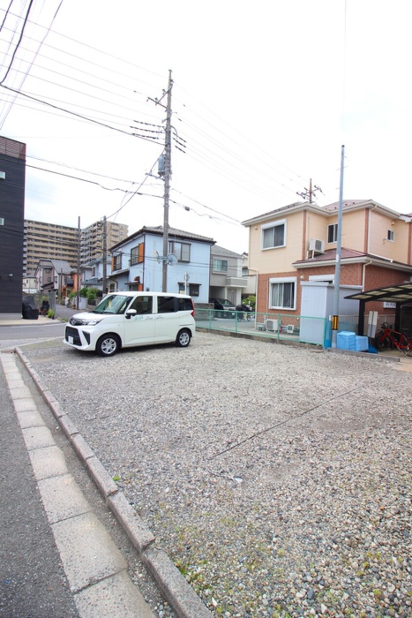 駐車場 シティーハイムファミーユ