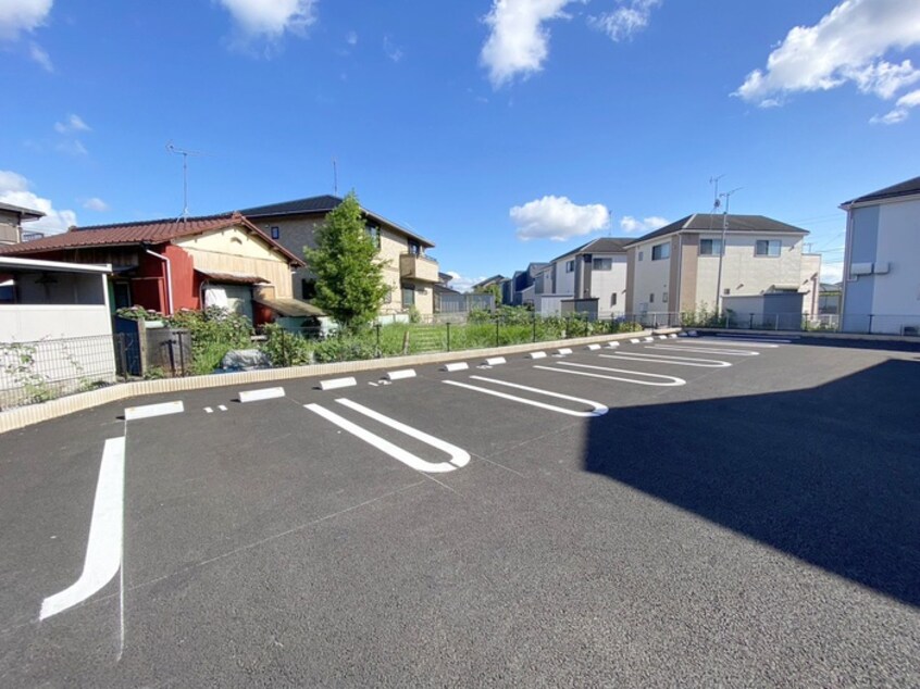 駐車場 モンレーヴA